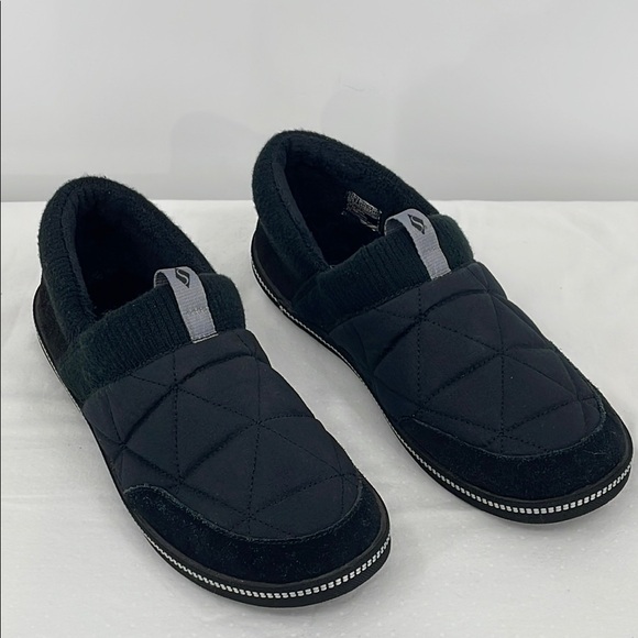 Skechers Shoes - SKECHERS WOMENS SIZE 10 Black Slip-On Loafers with Quilted Upper and Rub…